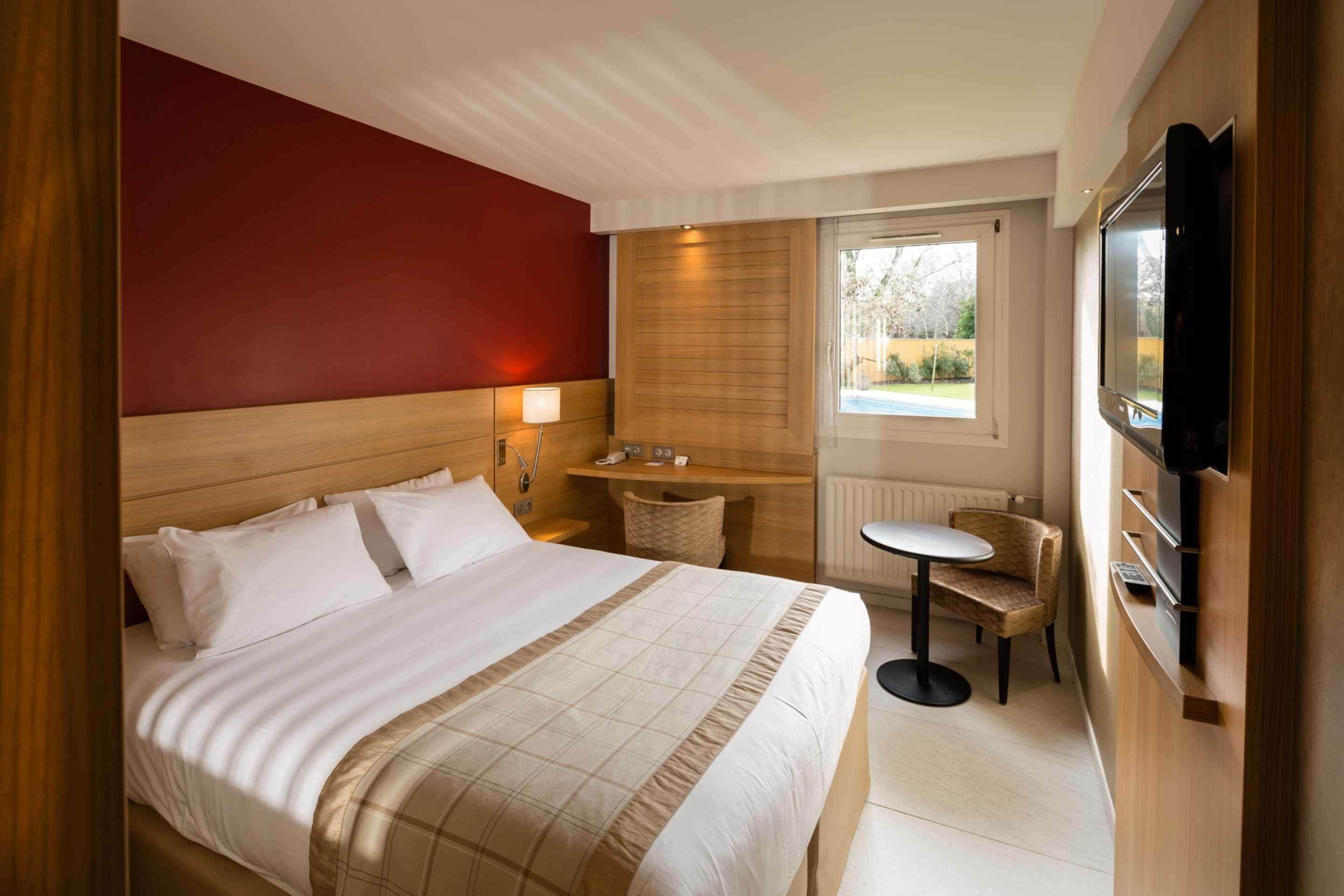Best Western Plus Le Lavarin Авиньон Экстерьер фото