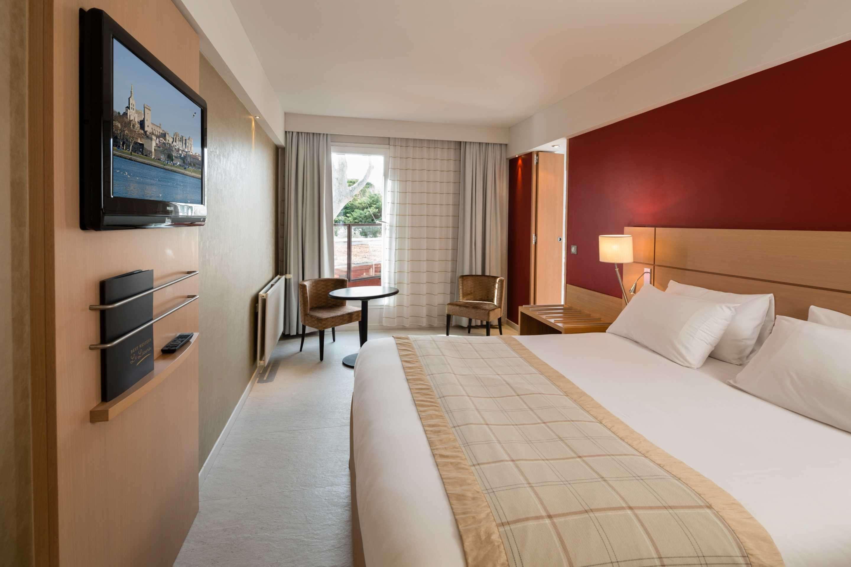 Best Western Plus Le Lavarin Авиньон Экстерьер фото