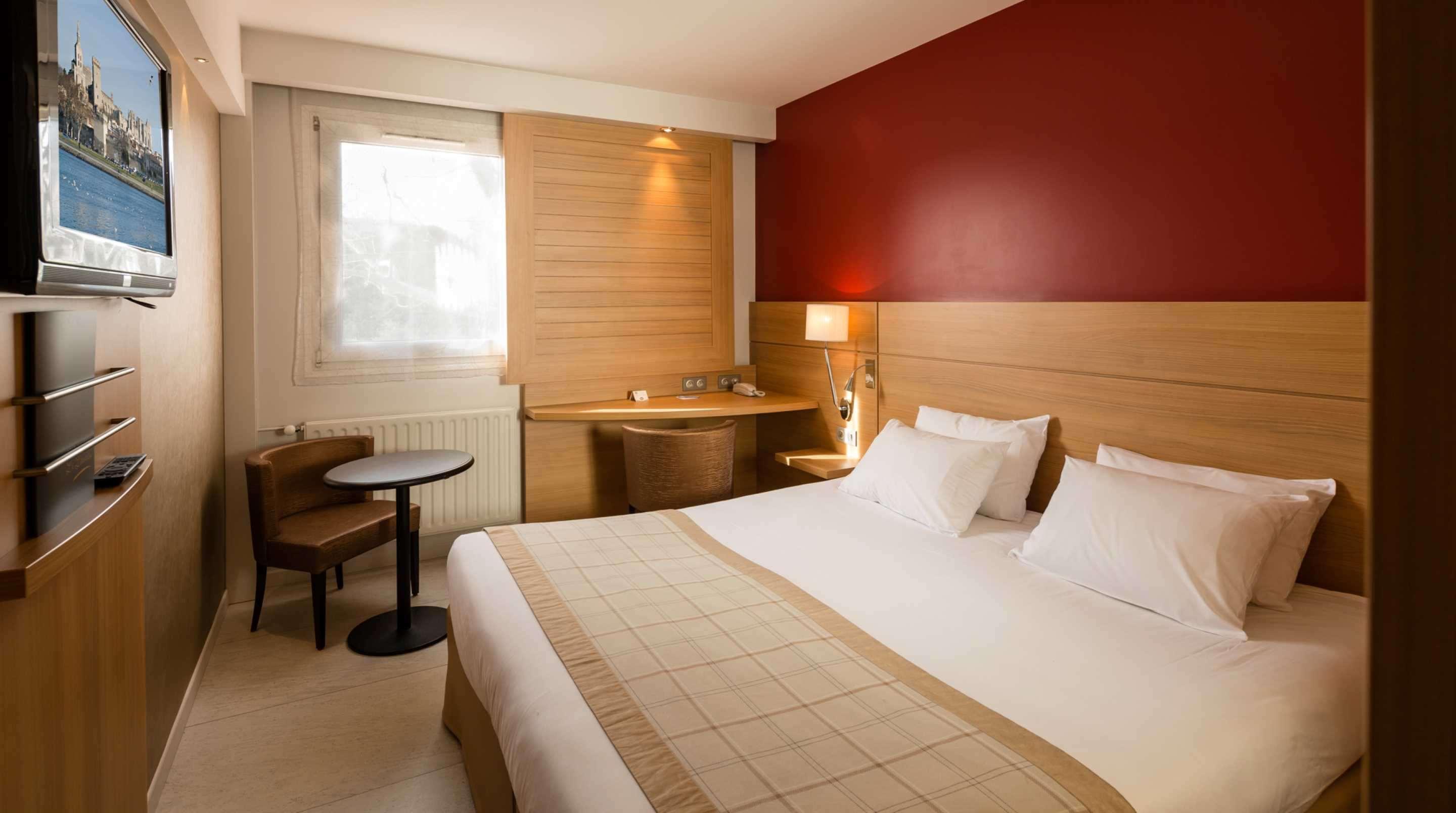 Best Western Plus Le Lavarin Авиньон Экстерьер фото